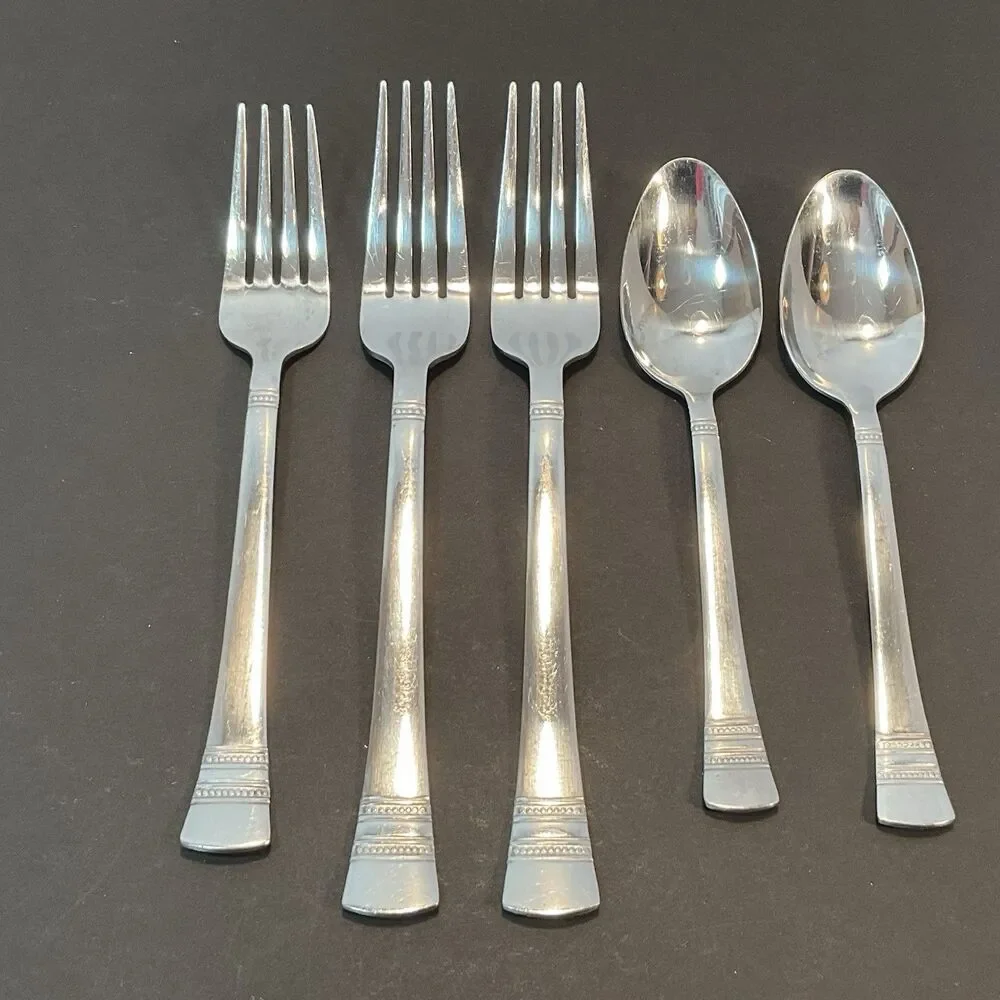 Lot Of 5 International Silver Kensington Stainless Flatware Forks Spoons - Used